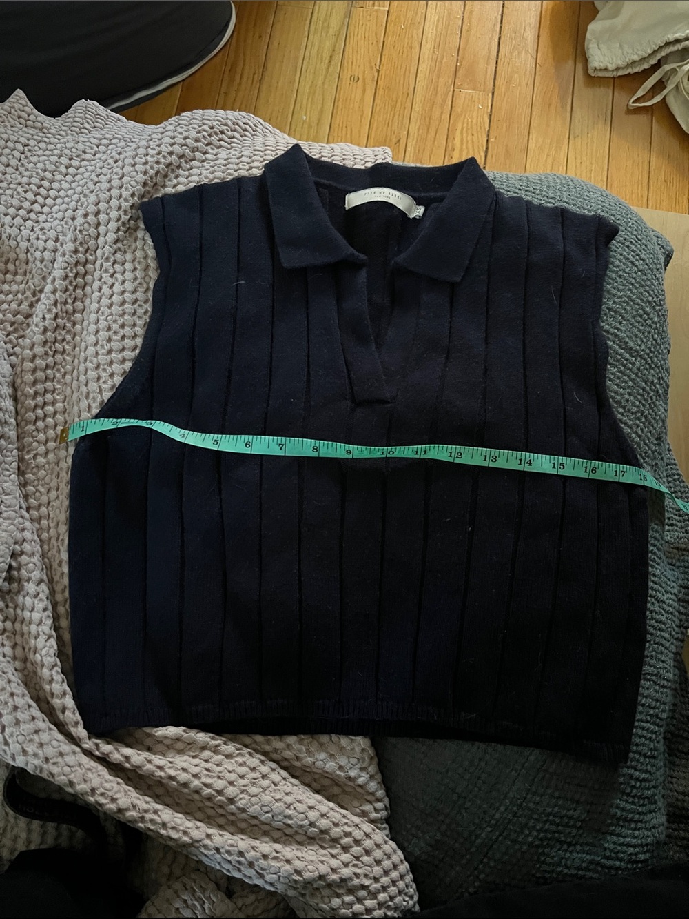 Collared Rib Vest (Navy) - Picture 6 of 7